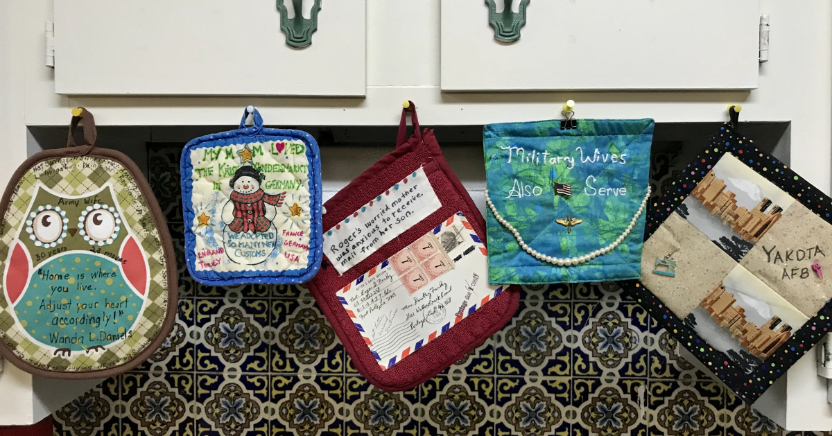 The Potholder Project: A staple for Military Moms